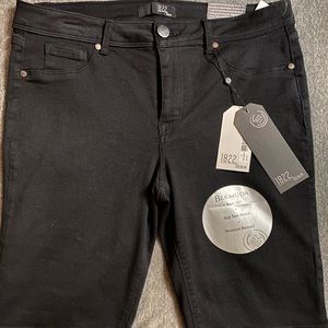 Black Bermuda shorts